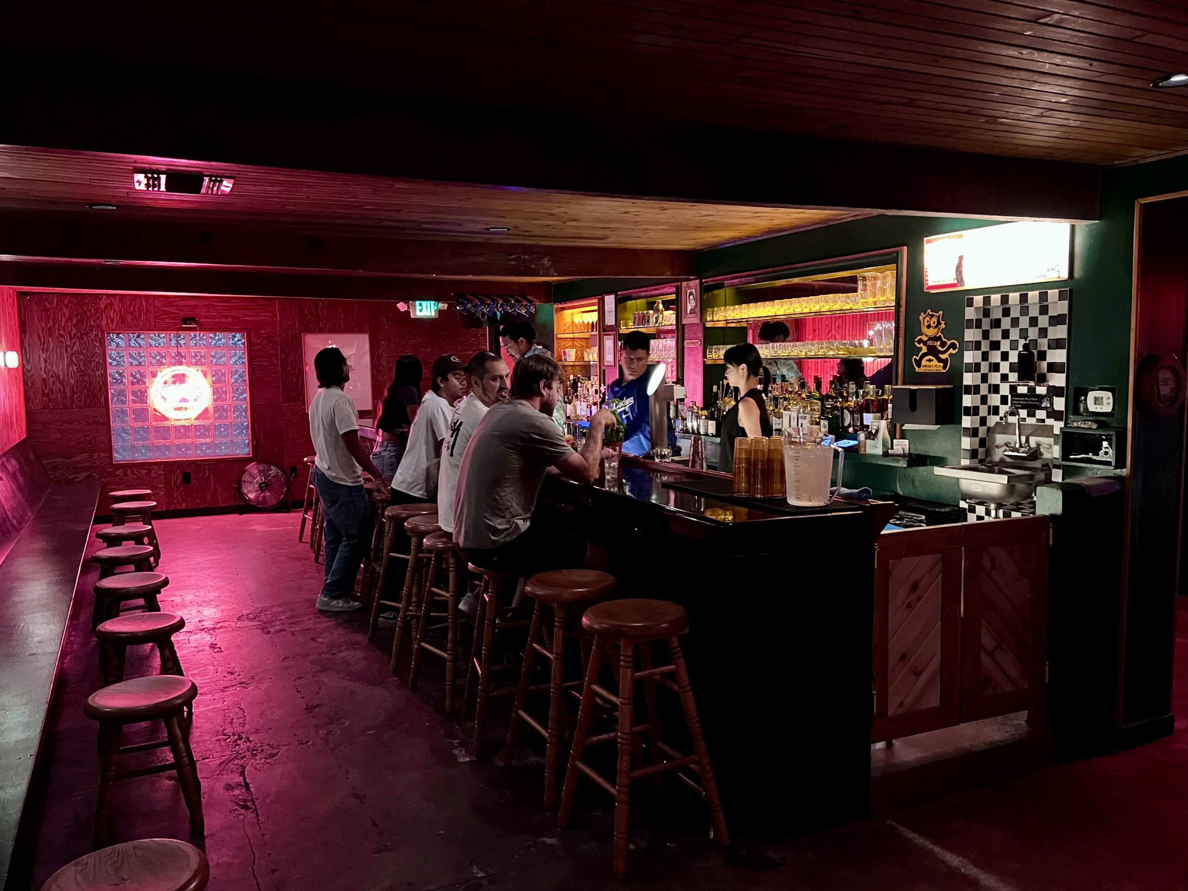 No Smoking Bar Review MidCity Los Angeles The Infatuation